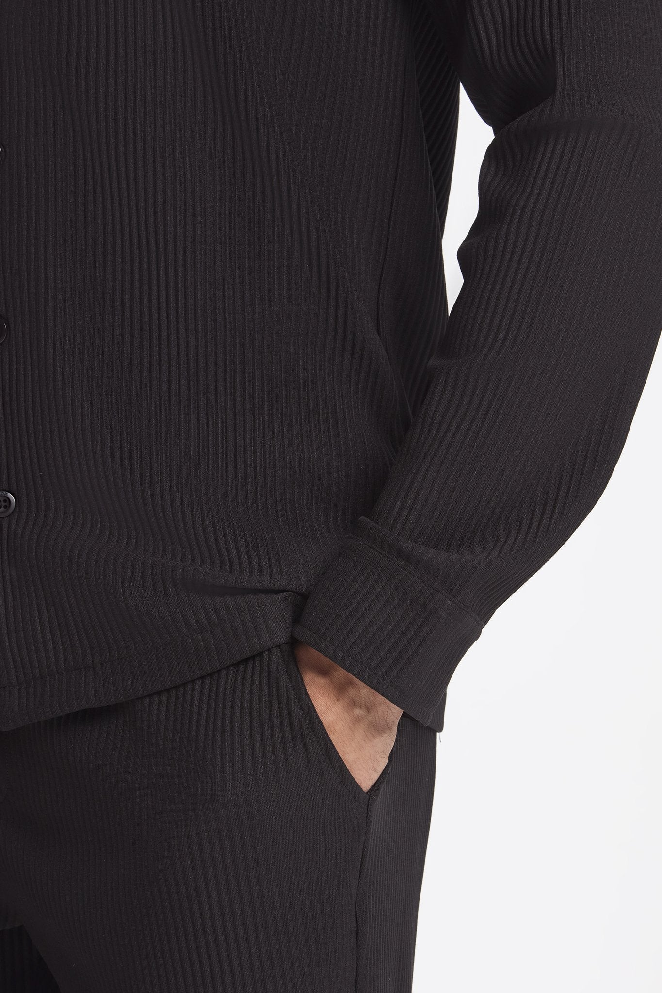 THE PLEATED LONG SET