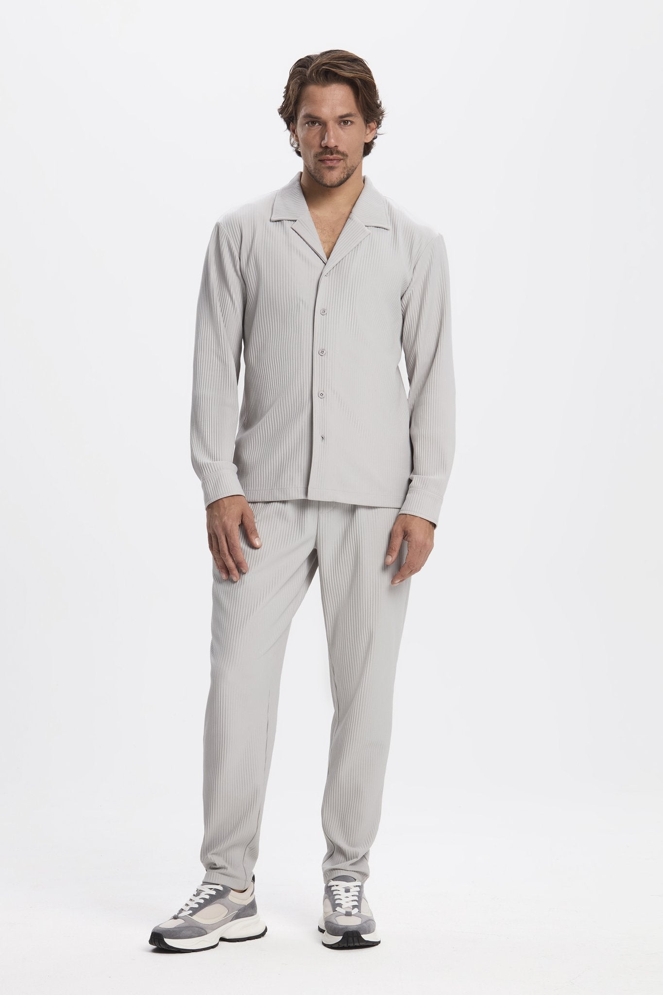 THE PLEATED LONG SET