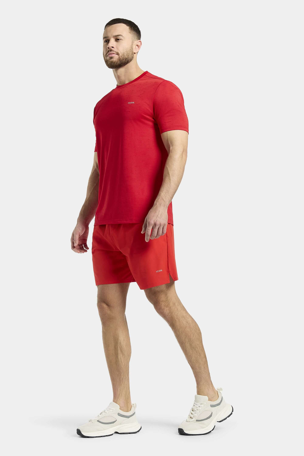 THE ACTIVE REGULAR T-SHIRT