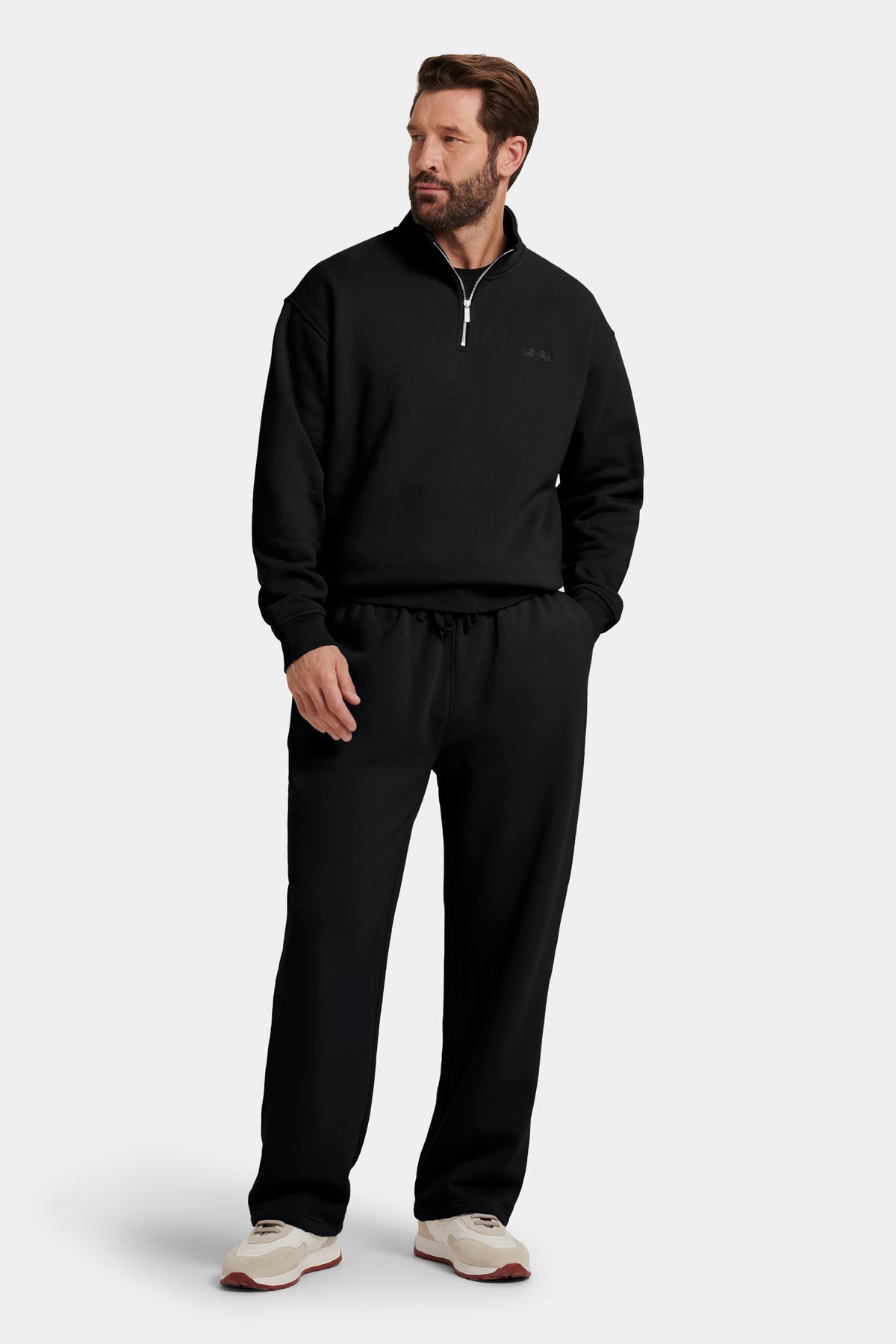 #color_Black