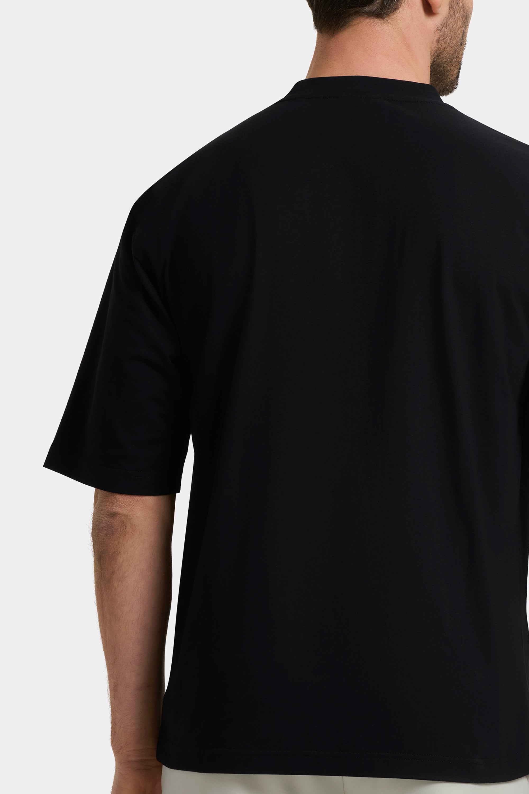 #color_Black