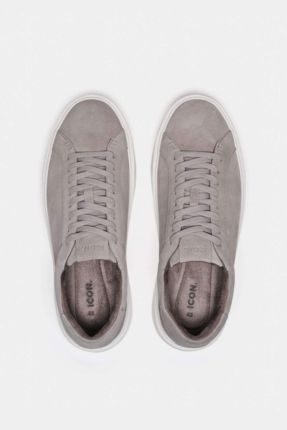 THE CLASSIC SUEDE TRAINER